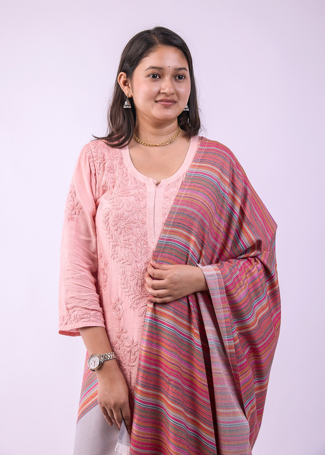 Elegant Stole with Classic Stripe Design – Gray - Image 4