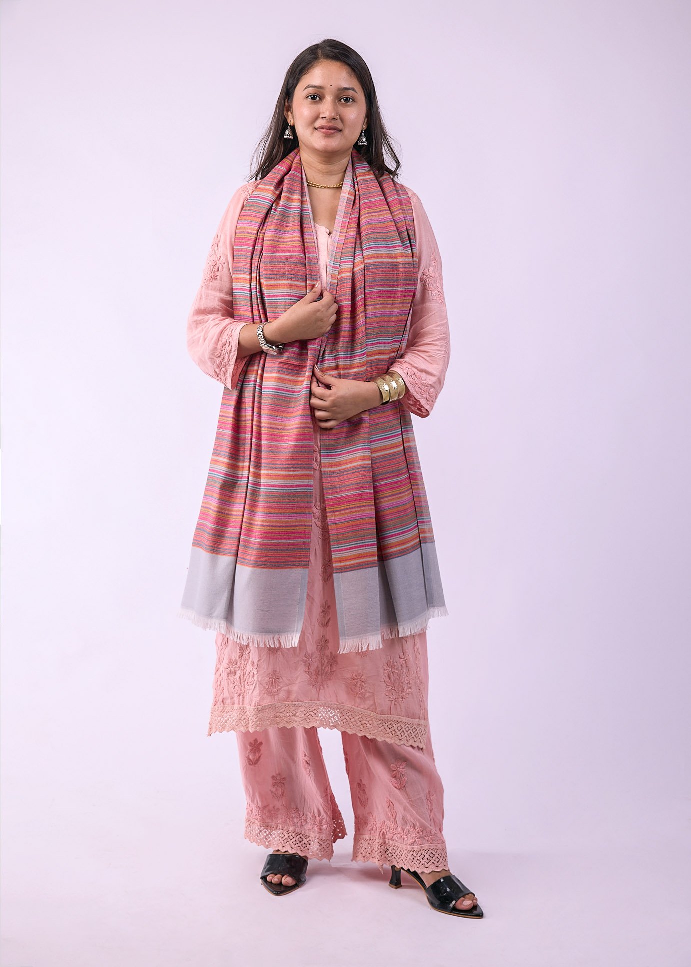 Elegant Stole with Classic Stripe Design – Gray - Image 2